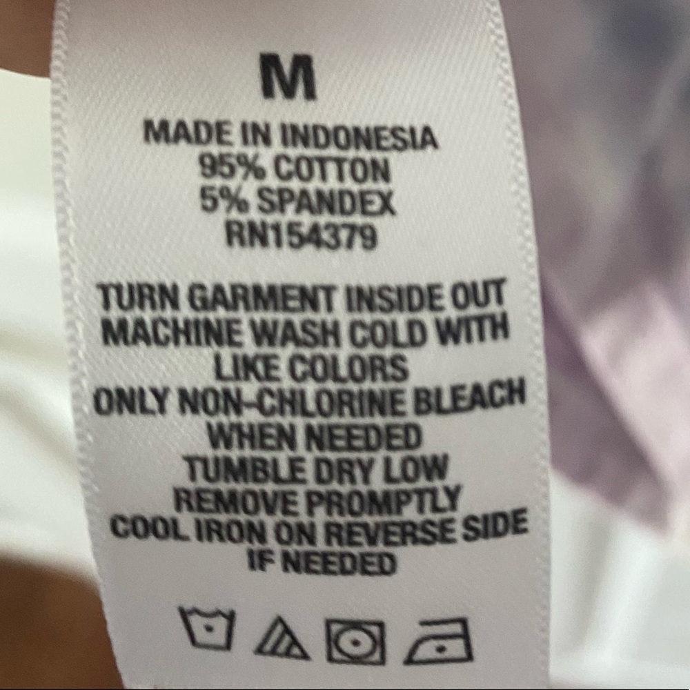 Size: M - Picture 4 of 4